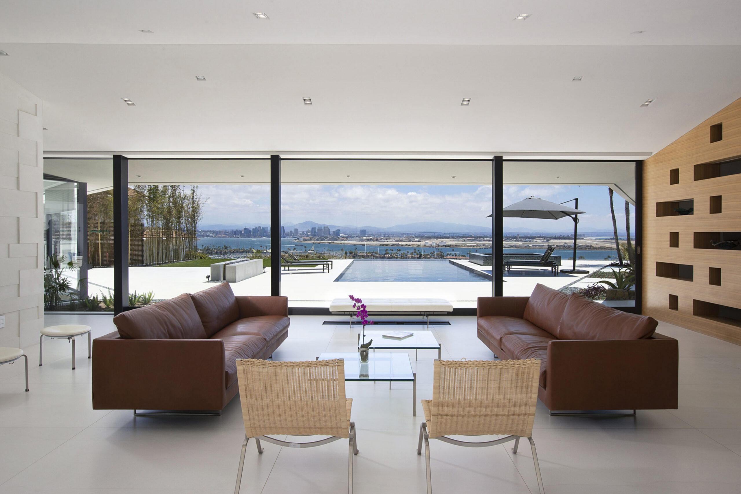 0102_736 Armada Terrace