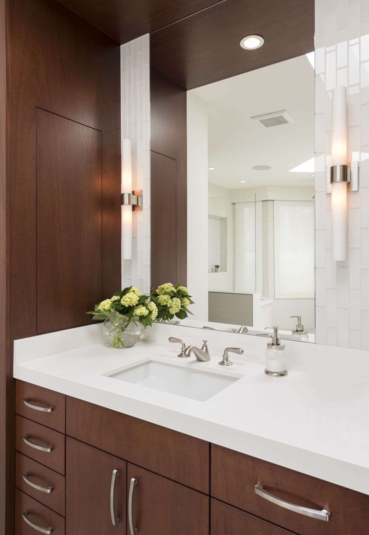 La Jolla, California; architectural photos of the Kao residence